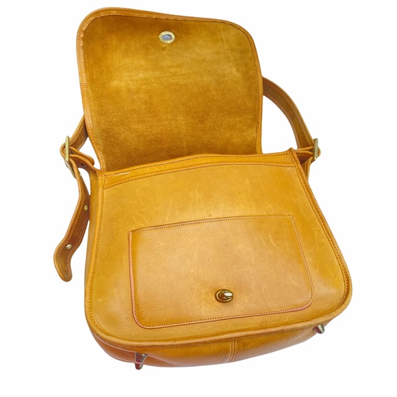 COPY - Vintage leather coach bag - Picture 4 of 10